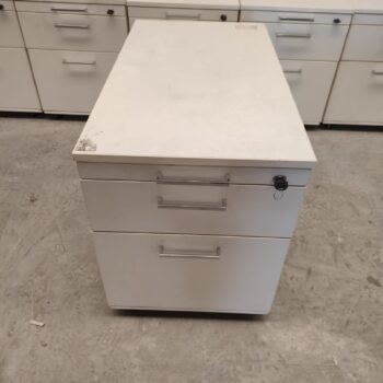 deb80d34 c409 4d8e 95e6 f93fa3da8c3c