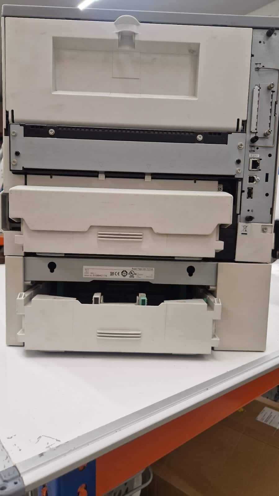 e0313a1e 7d99 4926 9df2 cb14c6fad15b