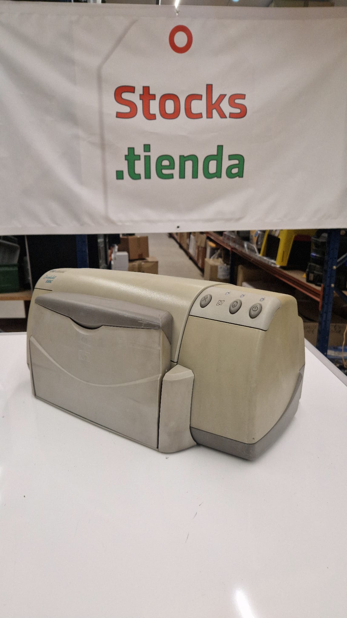 5562009e 599b 4a43 bd69 55f616d4afd3