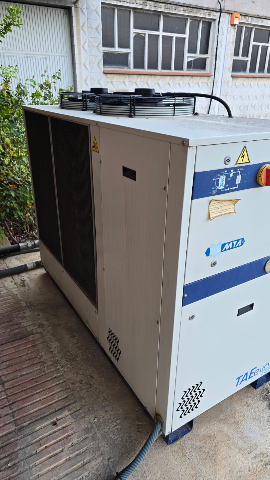 748ed89a d3c2 4e4e a34b 38d528dbae96