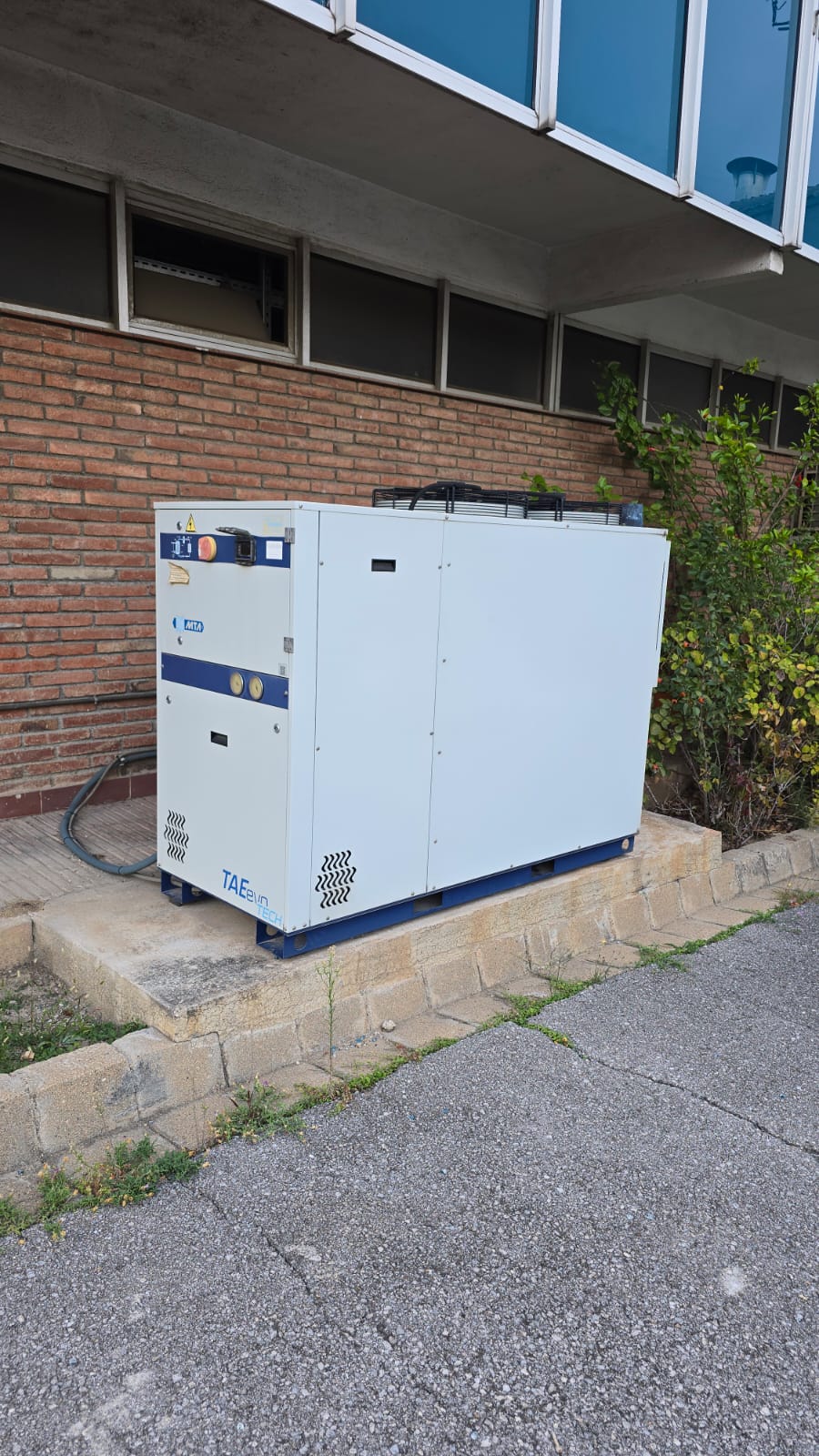 915bbd75 ca42 47ac a14f 764145f9c2fb