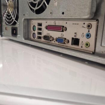 b1e3d749 b9c7 4ff1 9338 f697ce576a3c