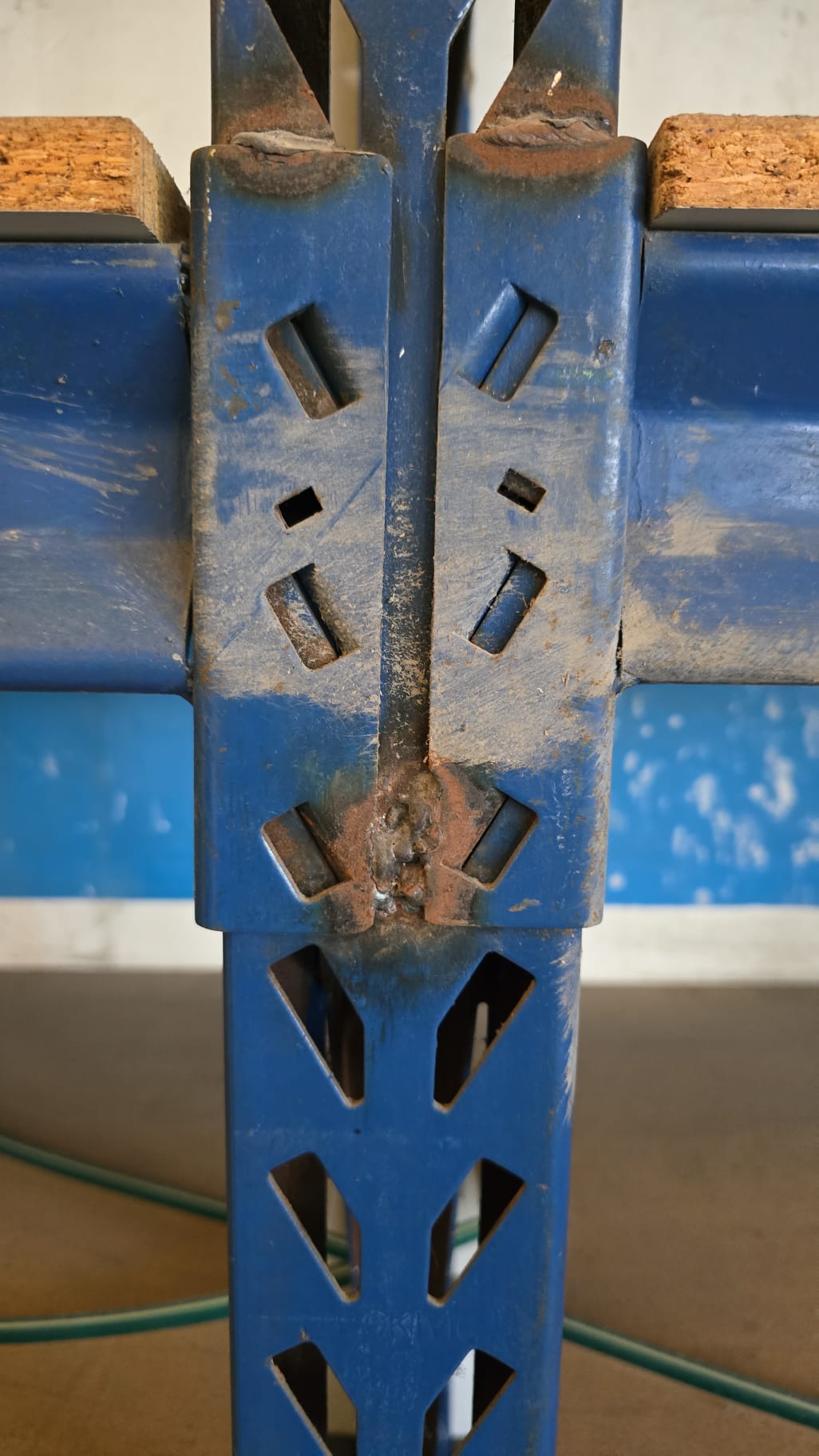 dfce1eff edf4 42ef b029 f283d994ffa6